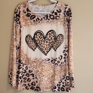 SHEIN Leopard Heart Long Sleeve Top